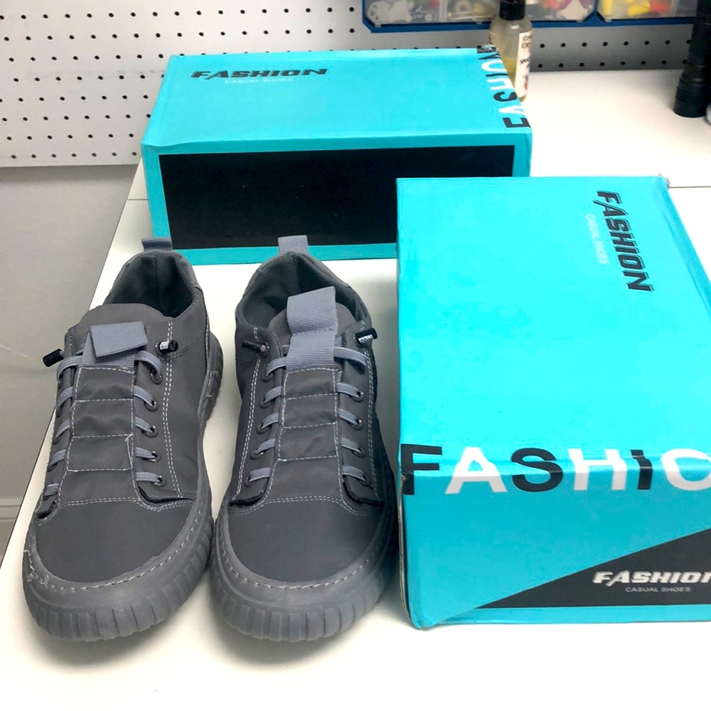 Men’s shoes 2 pair